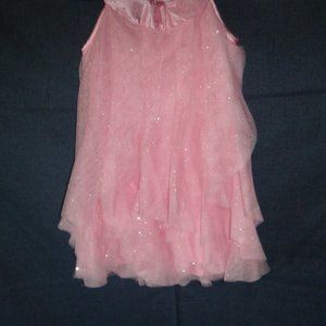 little girls dressy dress....pink and pretty